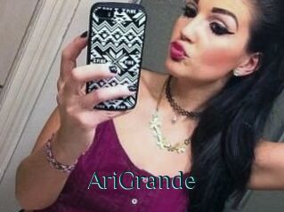 AriGrande