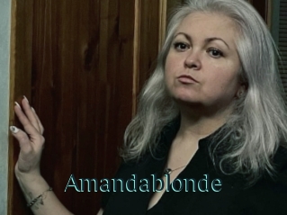 Amandablonde