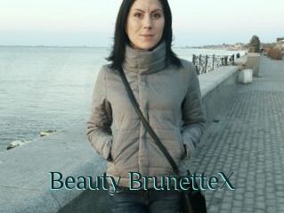 Beauty_BrunetteX
