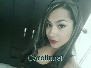 Carolinne1