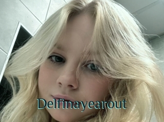 Delfinayearout