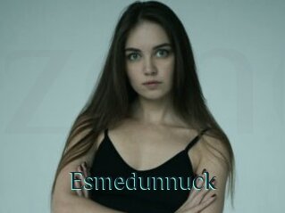 Esmedunnuck
