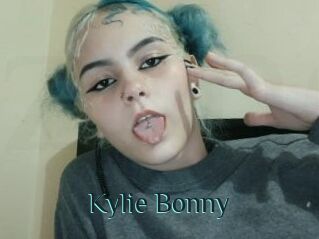 Kylie_Bonny