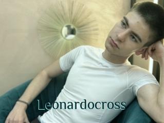 Leonardocross