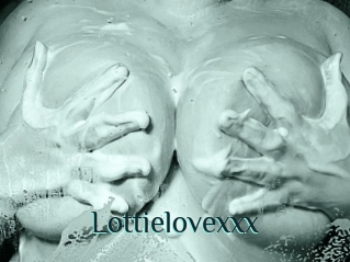 Lottielovexxx