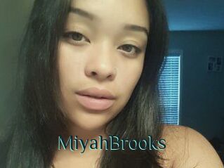 Miyah_Brooks