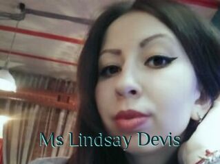 Ms_Lindsay_Devis