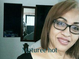 Maturee_hot