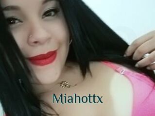 Miahottx