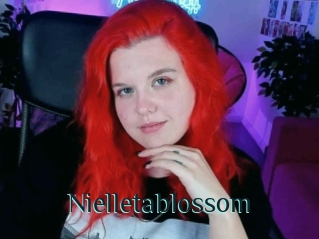 Nielletablossom