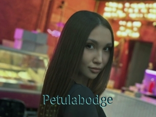 Petulabodge