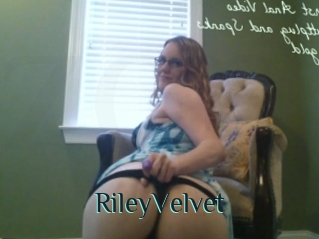 RileyVelvet