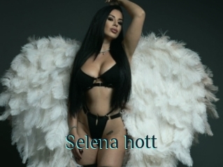 Selena_hott
