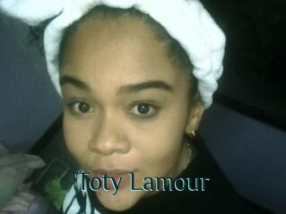 Toty_Lamour