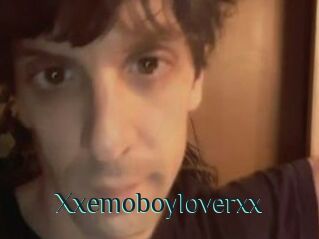 Xxemoboyloverxx